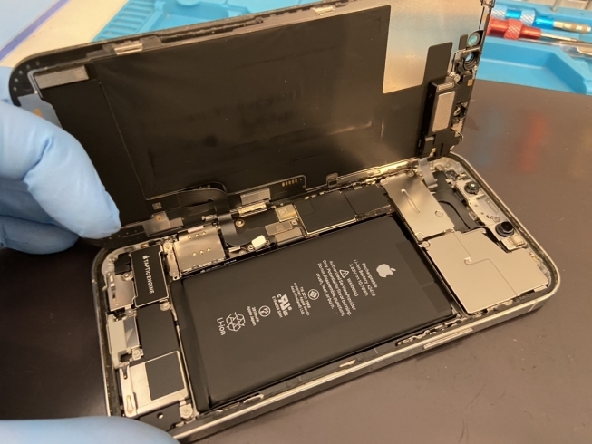 iPhone12Proバッテリー修理前「どんどん電池が減っていく…【iPhone】」