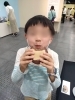 キボリノ展で木彫りのどら焼き食してます「ピアノコンクール前の少しのんびりとした時間を、楽しく探してます。新潟市のピアノ教室です。いつも」