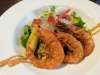 「本日のランチオススメは 【ソフトシェルシュリンプのサラダランチ】  殻の柔らかい脱皮したてのエビの丸ごとフリットと10種類以上の野菜のサラダのランチ」
