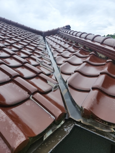 修繕前「梅雨前に、屋根の雨漏り修繕をしました！【フクヨシ塗装工業　薩摩川内市】」