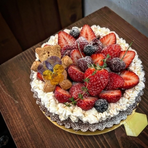 バースデーケーキ「苺タルト/静岡タルト/バースデーケーキ」