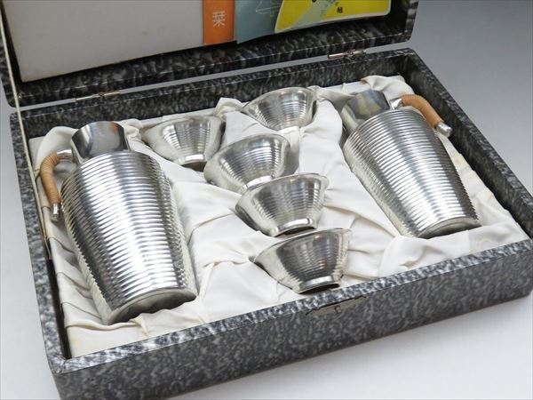 新潟市/三条市/買取本舗ふくろう】 錫半 本錫製 錫器 酒器 銚釐 ちろり 猪口 工芸品 古道具 骨董品 茶器 茶道具 香炉 花瓶 茶壷 茶壺 買取  売る 遺品整理 終活 断捨離 解体整理 整理品 出張買取 新潟市東区 新潟市西区 三条市 | 買取本舗ふくろう 新潟東店のニュース 