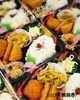 「人気のお弁当【鶏肉のチリソース&春巻き】【メンチカツ&ハムカツ　豚キムチ風】日替わり弁当で提供中♪　江戸川区の手作り弁当ならおけいちにお任せください！」