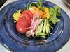 冷やし中華『麺』ちゅるちゅるの麺が特徴「ヘルシーに変身！『村上市で子連れランチができるお店、夜はおしゃれ居酒屋デイズ』」