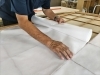 「障子の修繕作業」
