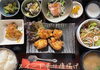「週替わりランチ お肉:スイートチリ唐揚げ お魚:さわらの西京焼き」