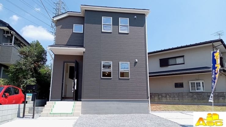 「蓮田市椿山3丁目　新築戸建住宅　またまた価格変更いたしました(^O^)／」