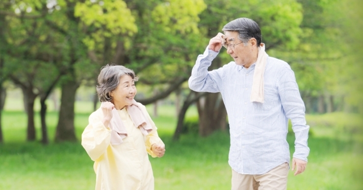 運動をする事で認知症予防にも効果的です。「今日は「運動と脳」についてのお話しです。」