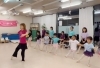 「英語とダンスか両方できる　無料体験レッスン中」