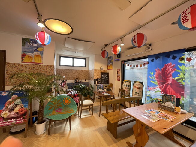 🌺店内に一歩足を踏み入れたらそこは沖縄🌺「🌺沖縄料理ゆいゆい🌺忘年会新年会🌺ご予約承り中🌴」