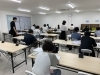 期末テスト対策中の教室「期末テスト対策がんばろう！！」