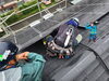 太陽光発電設置工事～スタッフの作業風景「いろんなご自宅のパターンに合うやり方がありますよ～👍️」