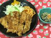 「本日のAランチは　山賊焼き」