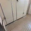 表面材補修工事「トイレブース表面材補修工事」