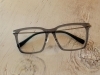 「秋冬のオシャレは目元から✨👓✨」