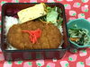 「本日のAランチは　たれカツ丼　玉子焼き付き」
