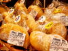 「ベーカリーコーナーから新商品のご紹介です🥯」