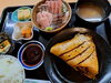 ブリカマの煮付け＋刺身盛り合わせ定食　2500円「　　　　　　ブリカマの煮付け＋刺身盛り合わくせ定食　2500円　　　　　　　　　　　　　　　　　」