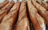 「✨ご予約受付中✨  クリスマスのお料理に欠かせない🎅 🥖バゲット 🥖バタール のご予約を承っております🎄  【国産小麦のパン】」