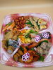 「お弁当　オードブル　折詰め　♪」