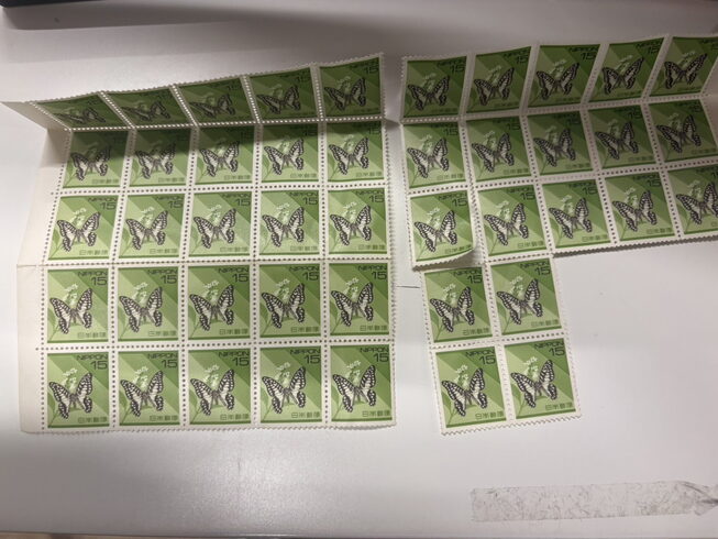 切手 買取「大量の切手をまとめて買取なら足立区梅島の買取専門店こやし屋梅島店へ☆」