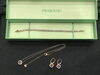 「スワロフスキーのアクセサリー、ジュエリー、クリスタルの買取りは札幌市中央区にある当店へ！遺品整理・生前整理・引っ越し前整理の出張買取、リサイクルもご相談ください！」