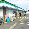 お店にお邪魔したときはまだ開店に向けて準備中でした「ファミリーマート今治郷桜井三丁目店でリフレッシュオープンセールが開催してますよー!」