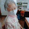 笑顔が素敵なSさん今日はパソコンやってます「今日のSNS投稿はMさん♪画質も綺麗に出来ましたね」