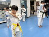 中・上級クラス。「2/20(木)の稽古風景≪ 明石/空手/スポーツ/運動/幼児/小学生/お稽古/習い事≫」