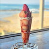 みっちり苺パフェ「カフェタイムに苺パフェはいかがでしょうか?」
