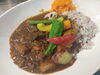 「夏以来の久々に登場🍛  【ジビエカレー】  柔らかく煮込んだ鹿と猪のスジ肉に、鹿モモ肉、猪ロース等加え鴨や豚もブレンドした肉カレー。 スパイスたっぷりで体も心も元気になるひと皿です✨」