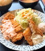 本日の日替わりランチ😋🍴💕「本日の日替わりランチはとんかつオーロラソース ・白身魚フライです😋🍴　ずんべら屋枚方店🍚」