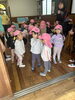 これからお外遊び！「うさぎ組（2歳児）が幼児棟にやってきた❕」