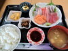 刺身盛り合わせ定食　2000円「刺身盛り合わせ定食、小鉢3品付き　2000円」