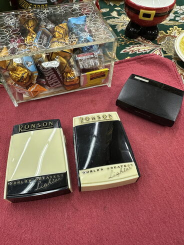 ロンソンアドニス ケースが素敵です「RONSON ADONIS WITH CASE」