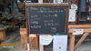 「黒板設置しました！～旬野菜・お土産・特産品の【山の店】（秋川渓谷から車で5分）～」