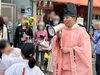 「亀有香取神社さんの第2回こども稲荷例大祭⛩️こども巫女行列⭐️こども神輿！小学生のおみこし担ぎ手が亀有ゆうろーどに登場！2025年4月29日（火祝）14時30分頃」