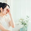 目の疲れ、目薬だけに頼っていませんか？👀 目薬の使いすぎによる逆効果と、体の内側からのケアについて🌿