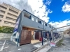 「単身の方におすすめ🌼【アルト祝谷　202号室】  伊予鉄道環状線「 平和通一丁目駅 」より徒歩11分。築浅1LDKのアパートをご紹介🏠✨」
