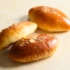 自家製クリームがとろける、無添加クリームパンのご紹介