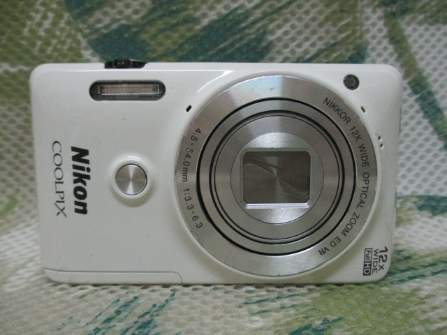 Nikon(ニコン) COOLPIX S6900「Nikon(ニコン) COOLPIX S6900 デジカメ 【時計・カメラは、電池切れや、壊れて動かない場合でも買取致します!!】 買取センターGP新検見川店 千葉市 花見川区 美浜区 稲毛 幕張 八千代」