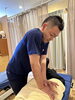 腰部施術風景「整体と便秘の関係 〜“出ない”悩みは、カラダのゆがみから・・・？〜　整体室BODYCAREろはす　江南市　扶桑町　大口町　犬山市」