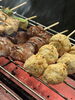 ねぎま、肝、自家製つくね「一本一本手打ちの串を丁寧に焼き上げる!魁自慢の焼き鳥は別格!!」