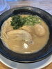 ラーメン「編集部ランチにこだわりの一杯！濃厚白濁スープのとんこつラーメンでパワーチャージ」