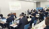 「今年度のテーマは　『保険を売る』から『人生を支える』へ」