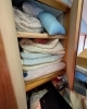 押入１「押入れに眠る大量の来客用布団、どうしてますか？」