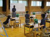 机に座って勉強体験！「九文小学校訪問」
