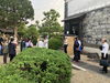 西大寺文化資料館では山本館長が施設の説明「西大寺観光ガイドボランティア講座で西大寺文化資料館について受講者に説明」