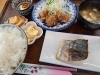 焼き魚ランチ　1350円「焼き魚＋若鶏の唐揚げランチ　1350円」