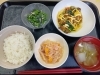 「🍽️やさしい味にほっと一息。今日の昼食風景♪」